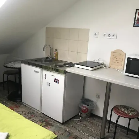 Affittacamere Old's Car & Vermietung