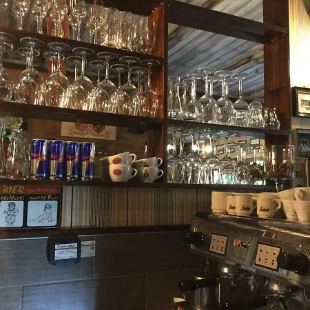 Old's Car & Vermietung *