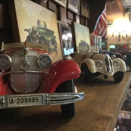 Old's Car & Vermietung Affittacamere Velden am Wörthersee