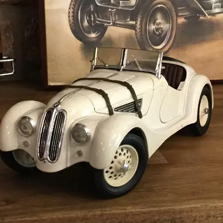 Old's Car & Vermietung Velden am Wörthersee