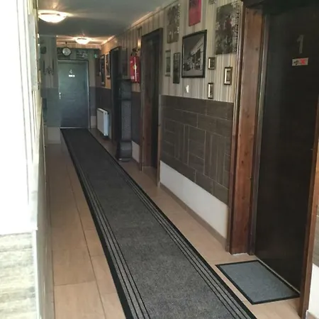 Old's Car & Vermietung Velden am Wörthersee