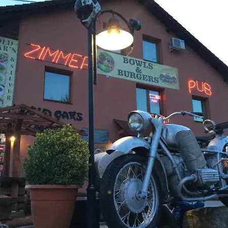 Penzion Old's Car & Vermietung *