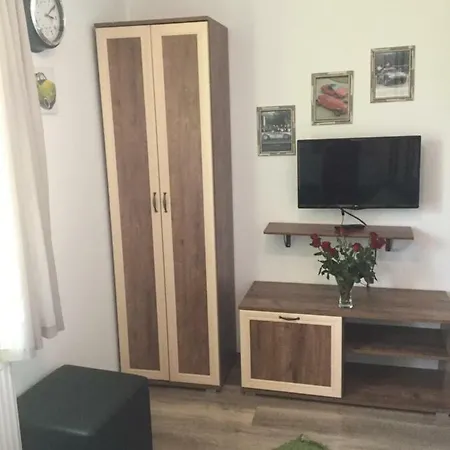 Affittacamere Old's Car & Vermietung