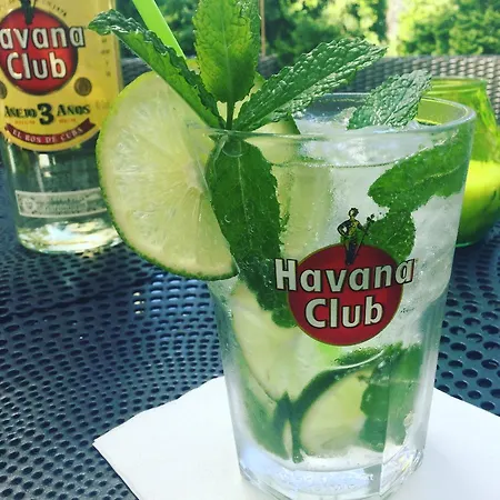 Old's Car & Vermietung Affittacamere