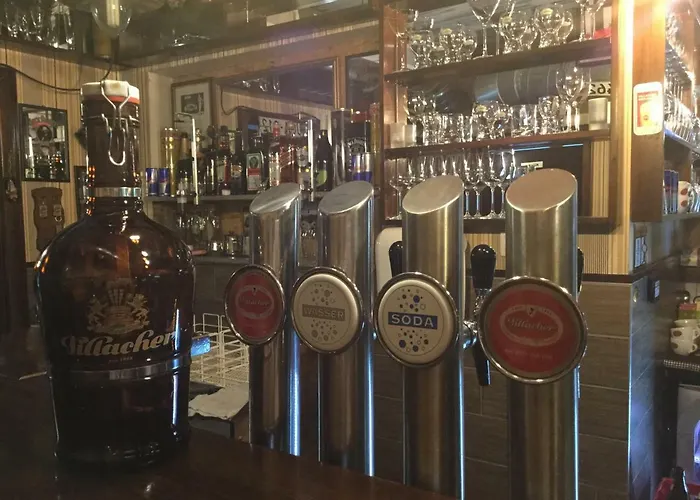 Old's Car & Vermietung Velden am Woerthersee