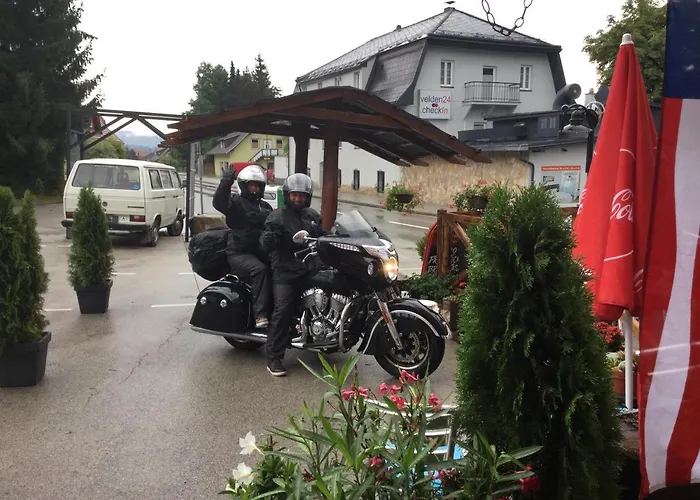 Guest house Old's Car & Vermietung